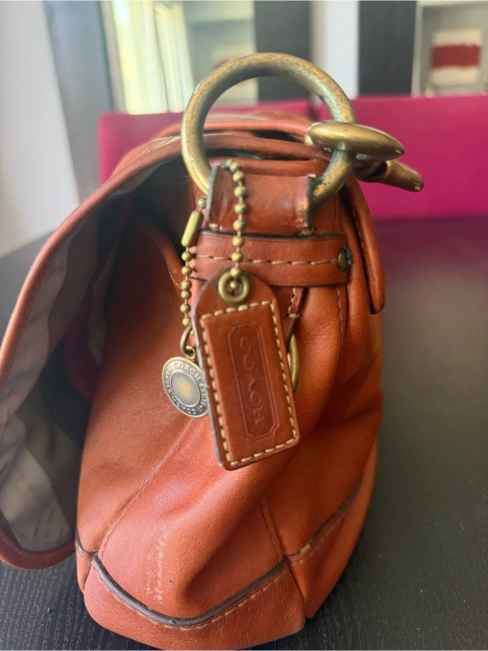 Coach Leather Shoulder Bag in Cognac Brown with Gold Hardware - Picture 4 of 7